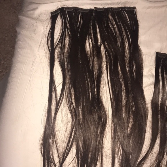 Hair extensions! - Picture 3 of 5